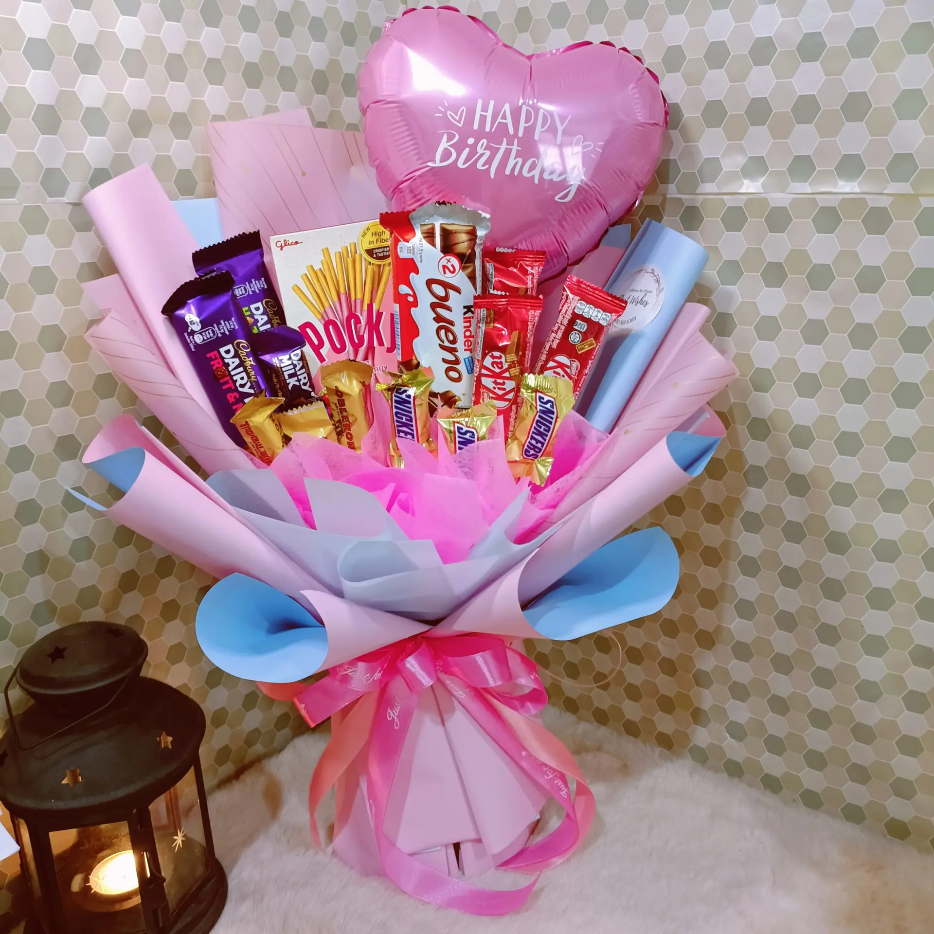 Happy Birthday chocolate bouquet with KitKat, Hershey, Cadbury, and festive balloon, gift delivery Penang & Butterworth.